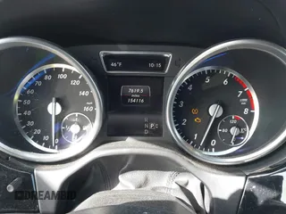 2014 Mercedes-Benz GL-Class GL 550 with VIN 4JGDF7DE6EA349028, listed as a IAAI auction lot 41729392 with 154,116 mi miles. Bid and sale history available at carsss.com. Image 7.
