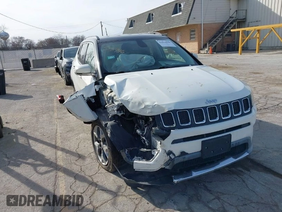 2020 Jeep Compass Limited with VIN 3C4NJCCB2LT247237, listed as a IAAI auction lot 41832949 with 58,625 mi miles. Bid and sale history available at carsss.com. Image 1.