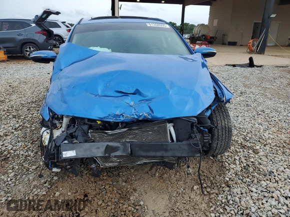 2017 Hyundai Elantra Limited with VIN 5NPD84LF2HH132600, listed as a Copart auction lot 61358095 with 62,699 mi miles and Salvage title. Bid and sale history available at DreamBid. Image 5.