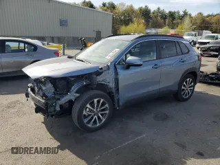 2022 Toyota Corolla Cross XLE with VIN 7MUDAABG9NV014598, listed as a Copart auction lot 54561135 with 13,152 mi miles and Salvage title. Bid and sale history available at DreamBid. Image 1.