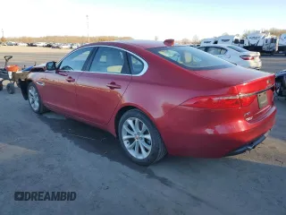 2018 Jaguar XF 25t Premium with VIN SAJBJ4FX6JCY55188, listed as a Copart auction lot 84970934 with 33,338 mi miles and Salvage Title. Bid and sale history available at carsss.com. Image 2.
