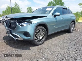 2025 Mercedes-Benz GLC 300 z VIN W1NKM4HB7SF357792, wystawiony jako IAAI lot #42177374 z przebiegiem 982 mil mil oraz . Historia ofert i sprzedaży dostępna na DreamBid. Obrazek 17.