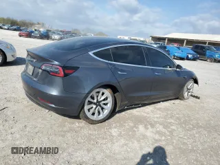 2020 Tesla Model 3 Standard Range Plus z VIN 5YJ3E1EA0LF717655, wystawiony jako Copart lot #51426325 z przebiegiem 34 730 mil mil oraz Szkoda całkowita • Salvage title. Historia ofert i sprzedaży dostępna na DreamBid. Obrazek 3.