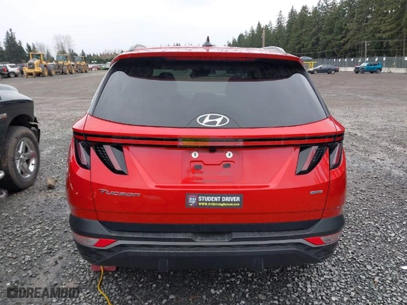 2022 Hyundai Tucson SEL with VIN 5NMJBCAE9NH131106, listed as a IAAI auction lot 41835907 with 26,722 mi miles. Bid and sale history available at carsss.com. Image 17.