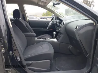 2011 Nissan Rogue SV with VIN JN8AS5MT9BW565965, listed as a IAAI auction lot 42136114 with 107,191 mi miles. Bid and sale history available at carsss.com. Image 5.