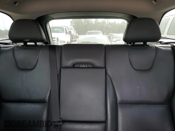 2015 Volvo XC60 z VIN YV4952RC3F2580243, wystawiony jako Copart lot #42662724 z przebiegiem 141 996 mil mil oraz . Historia ofert i sprzedaży dostępna na DreamBid. Obrazek 10.