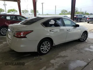 2015 Nissan Altima SL with VIN 1N4AL3AP2FN864087, listed as a Copart auction lot 59561135 with 114,997 mi miles and Salvage title. Bid and sale history available at DreamBid. Image 3.