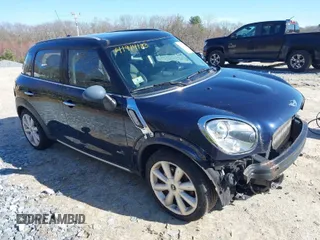 2016 MINI Countryman S with VIN WMWZC5C51GWU01659, listed as a IAAI auction lot 41914183 with 165,435 mi miles and . Bid and sale history available at DreamBid. Image 1.