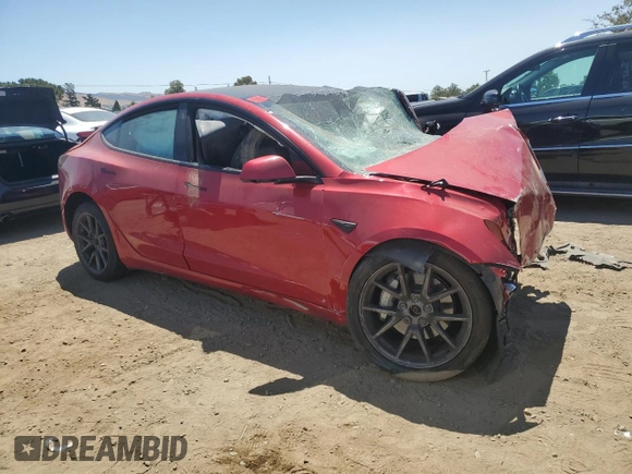 2022 Tesla Model 3 Long Range z VIN 5YJ3E1EB9NF357314, wystawiony jako Copart lot #61461405 z przebiegiem 39 506 mil mil oraz Czysty tytuł • Clean title. Historia ofert i sprzedaży dostępna na DreamBid. Obrazek 4.
