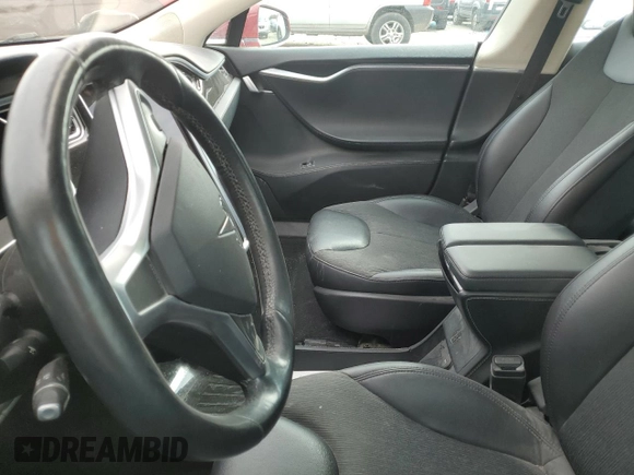 2015 Tesla Model S 85D with VIN 5YJSA1H20FF098488, listed as a Copart auction lot 50399335 with Not Provided miles and Salvage Title. Bid and sale history available at carsss.com. Image 9.