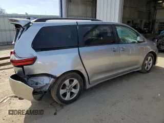 2020 Toyota Sienna LE Auto Access Seat with VIN 5TDKZ3DC4LS032116, listed as a Copart auction lot 48395595 with 100,727 mi miles and Non Repairable. Bid and sale history available at carsss.com. Image 3.