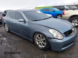 2005 Infiniti G35 Sedan with VIN JNKCV51E45M202828, listed as a IAAI auction lot 41353334 with 171,684 mi miles. Bid and sale history available at carsss.com. Image 1.