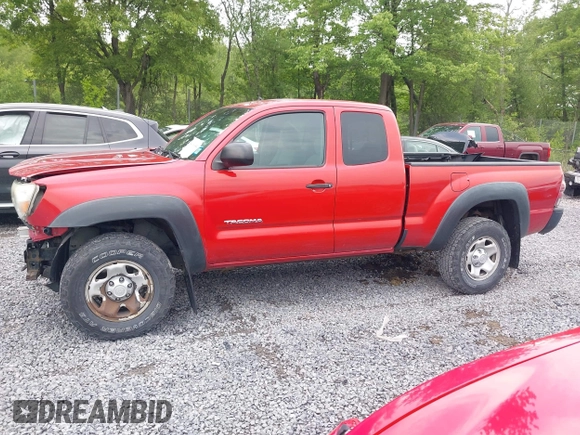 2011 Toyota Tacoma z VIN 5TFUX4EN8BX004834, wystawiony jako IAAI lot #42439354 z przebiegiem 130 974 mil mil oraz . Historia ofert i sprzedaży dostępna na DreamBid. Obrazek 14.