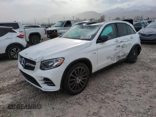 2017 Mercedes-Benz GLC with VIN WDC0G6EB1HF172257, listed as a Copart auction lot 43965195 with 67,947 mi miles and Salvage Title. Bid and sale history available at carsss.com. Image 1.