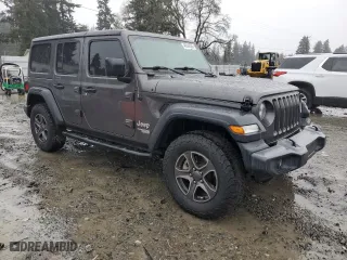 2018 Jeep Wrangler Unlimited Sport S with VIN 1C4HJXDG1JW292174, listed as a Copart auction lot 46544505 with 123,653 mi miles and Salvage Title. Bid and sale history available at carsss.com. Image 4.