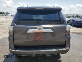 2014 Toyota 4Runner SR5 with VIN JTEZU5JR3E5075786, listed as a Copart auction lot 57126775 with 140,577 mi miles and Salvage title. Bid and sale history available at DreamBid. Image 6.