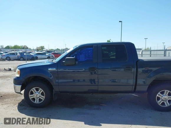 2006 Ford F-150 XLT with VIN 1FTPW14V86FB52509, listed as a IAAI auction lot 42158760 with 193,430 mi miles and . Bid and sale history available at carsss.com. Image 6.
