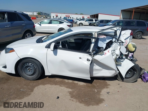2019 Toyota Corolla L z VIN 5YFBURHE8KP919030, wystawiony jako IAAI lot #42002050 z przebiegiem 106 314 mil mil oraz . Historia ofert i sprzedaży dostępna na DreamBid. Obrazek 12.