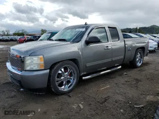2009 Chevrolet Silverado 1500 LT with VIN 1GCEK29029Z114797, listed as a Copart auction lot 51542175 with 307,799 mi miles and Salvage Title. Bid and sale history available at carsss.com. Image 1.