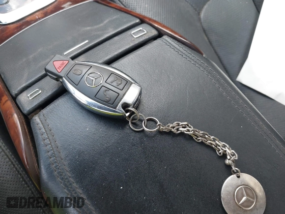 2002 Mercedes-Benz CL 500/600 z VIN WDBPJ75J32A018817, wystawiony jako IAAI lot #42535060 z przebiegiem Nie podano mil oraz . Historia ofert i sprzedaży dostępna na DreamBid. Obrazek 11.