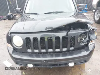 2014 Jeep Patriot Altitude with VIN 1C4NJPBA2ED814152, listed as a IAAI auction lot 41465956 with 82,273 mi miles and . Bid and sale history available at DreamBid. Image 6.