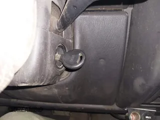 1999 Jeep Wrangler Sahara z VIN 1J4FY49S4XP432567, wystawiony jako IAAI lot #41562455 z przebiegiem Nie podano mil oraz . Historia ofert i sprzedaży dostępna na DreamBid. Obrazek 11.