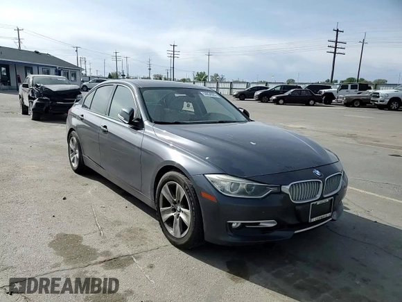 2012 BMW 3 Series 328i с VIN WBA3A5C5XCFJ88765, выставлен на аукционе Copart как лот 53954325 с пробегом 121 610 миль миль и Списание • Salvage title. История ставок и продаж доступна на DreamBid. Изображение 13.