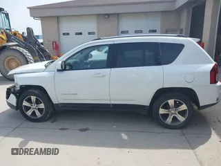 2017 Jeep Compass High Altitude with VIN 1C4NJCEB1HD212246, listed as a IAAI auction lot 42095253 with 123,834 mi miles. Bid and sale history available at carsss.com. Image 14.