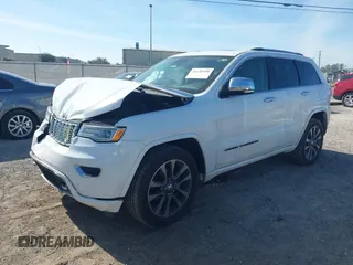 2017 Jeep Grand Cherokee Overland z VIN 1C4RJECG5HC959981, wystawiony jako IAAI lot #41638958 z przebiegiem 102 122 mil mil oraz . Historia ofert i sprzedaży dostępna na DreamBid. Obrazek 18.