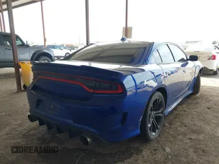 2020 Dodge Charger R/T z VIN 2C3CDXCT8LH184205, wystawiony jako IAAI lot #42009153 z przebiegiem 53 270 mil mil oraz . Historia ofert i sprzedaży dostępna na DreamBid. Obrazek 4.