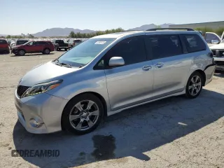2017 Toyota Sienna SE with VIN 5TDXZ3DC8HS864202, listed as a Copart auction lot 57649725 with 92,168 mi miles and Salvage title. Bid and sale history available at DreamBid. Image 1.