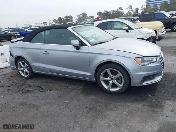 2015 Audi A3 1.8T Premium with VIN WAU6CLFF7F1111742, listed as a IAAI auction lot 41679093 with 45,727 mi miles. Bid and sale history available at carsss.com. Image 13.