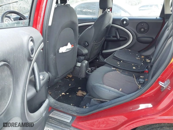 2014 MINI Cooper Countryman with VIN WMWZB3C54EWR39969, listed as a IAAI auction lot 41188222 with NaN miles. Bid and sale history available at carsss.com. Image 8.