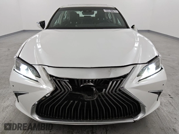 2021 Lexus ES with VIN 58ACA1C12MU009354, listed as a Copart auction lot 44401795 with 127,396 mi miles and Clean Title. Bid and sale history available at carsss.com. Image 5.