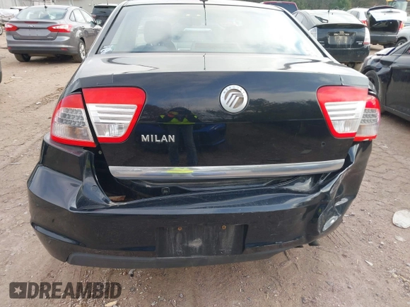 2008 Mercury Milan with VIN 3MEHM07Z68R656466, listed as a IAAI auction lot 41107064 with 217,619 mi miles. Bid and sale history available at carsss.com. Image 12.