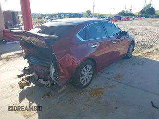 2018 Nissan Altima SV with VIN 1N4AL3AP6JC176114, listed as a IAAI auction lot 38706332 with 127,176 mi miles and . Bid and sale history available at DreamBid. Image 4.