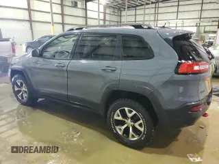 2015 Jeep Cherokee Trailhawk z VIN 1C4PJMBB0FW634397, wystawiony jako Copart lot #45812515 z przebiegiem 109 158 mil mil oraz Szkoda całkowita • Salvage title. Historia ofert i sprzedaży dostępna na DreamBid. Obrazek 2.