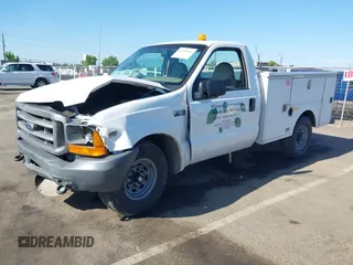 2000 Ford F-350 XL with VIN 1FTSF30L8YEB14930, listed as a IAAI auction lot 42290265 with 112,402 mi miles and . Bid and sale history available at DreamBid. Image 17.