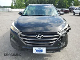 2016 Hyundai Tucson SE z VIN KM8J3CA41GU222107, wystawiony jako Copart lot #55587125 z przebiegiem 99 918 mil mil oraz Szkoda całkowita • Salvage title. Historia ofert i sprzedaży dostępna na DreamBid. Obrazek 5.