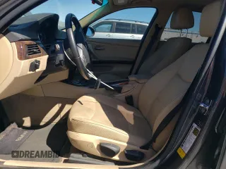 2006 BMW 3 Series 325i with VIN WBAVB13556PT26158, listed as a Copart auction lot 47475865 with 111,582 mi miles and Salvage Title. Bid and sale history available at carsss.com. Image 7.