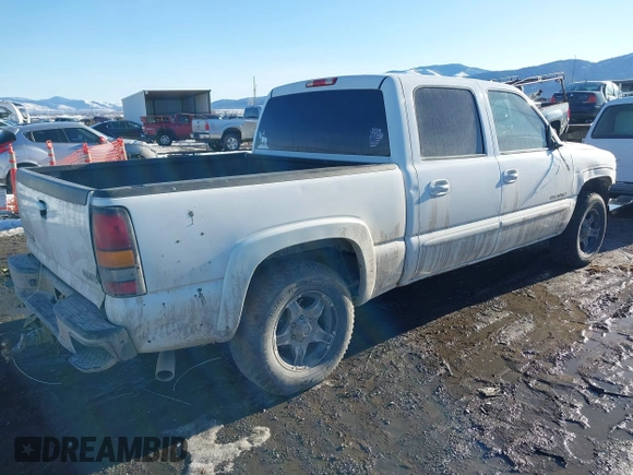 2005 GMC Sierra Denali z VIN 2GTEK63N151372484, wystawiony jako IAAI lot #41640341 z przebiegiem 291 915 mil mil oraz . Historia ofert i sprzedaży dostępna na DreamBid. Obrazek 4.