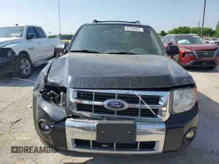 2010 Ford Escape Limited z VIN 1FMCU9E74AKC63136, wystawiony jako Copart lot #62388655 z przebiegiem 156 914 mil mil oraz Szkoda całkowita • Salvage title. Historia ofert i sprzedaży dostępna na DreamBid. Obrazek 5.