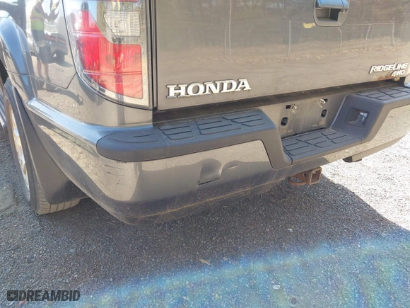 2013 Honda Ridgeline RTS with VIN 5FPYK1F4XDB001703, listed as a IAAI auction lot 41800808 with 146,944 mi miles. Bid and sale history available at carsss.com. Image 6.