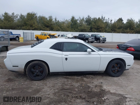 2011 Dodge Challenger with VIN 2B3CJ4DG8BH588321, listed as a IAAI auction lot 41735639 with 1 mi miles. Bid and sale history available at carsss.com. Image 13.