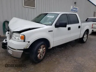 2004 Ford F-150 XLT with VIN 1FTPW12534KD85821, listed as a Copart auction lot 42437165 with 232,430 mi miles and Clean Title. Bid and sale history available at carsss.com. Image 1.