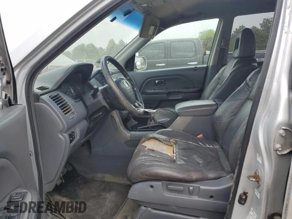 2003 Honda Pilot EX z VIN 2HKYF18583H515617, wystawiony jako Copart lot #55143045 z przebiegiem 175 976 mil mil oraz Szkoda całkowita • Salvage title. Historia ofert i sprzedaży dostępna na DreamBid. Obrazek 7.