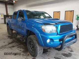 2009 Toyota Tacoma z VIN 5TEMU52N29Z656158, wystawiony jako IAAI lot #41652533 z przebiegiem 138 563 mil mil oraz . Historia ofert i sprzedaży dostępna na DreamBid. Obrazek 1.