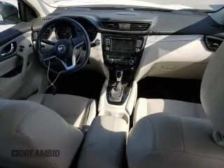 2020 Nissan Rogue Sport SV with VIN JN1BJ1CV8LW274036, listed as a Copart auction lot 52562925 with 13,796 mi miles and Non Repairable. Bid and sale history available at carsss.com. Image 8.