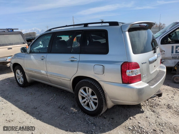 2006 Toyota Highlander Hybrid with VIN JTEEW21A660016439, listed as a Copart auction lot 52126505 with 133,145 mi miles and Clean Title. Bid and sale history available at carsss.com. Image 2.