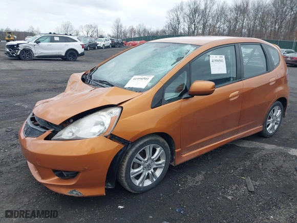 2010 Honda Fit Sport with VIN JHMGE8H46AC009662, listed as a IAAI auction lot 41990501 with 184,110 mi miles. Bid and sale history available at carsss.com. Image 17.